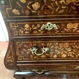 Commode scriban en marqueterie Hollandaise XVIII siècle