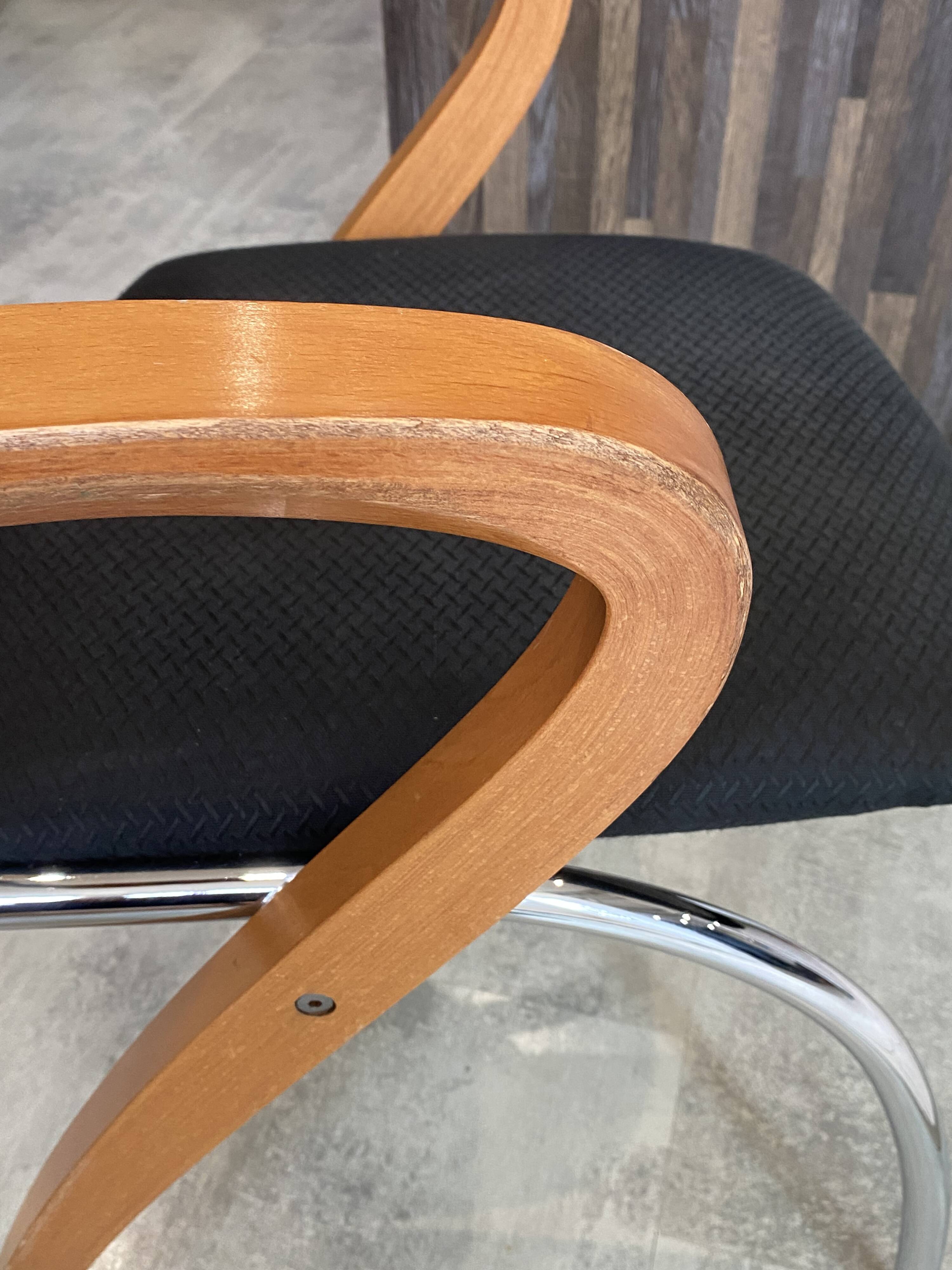 A golf chair armchair by Francesco Zaccone for Brunner ARRO 80.