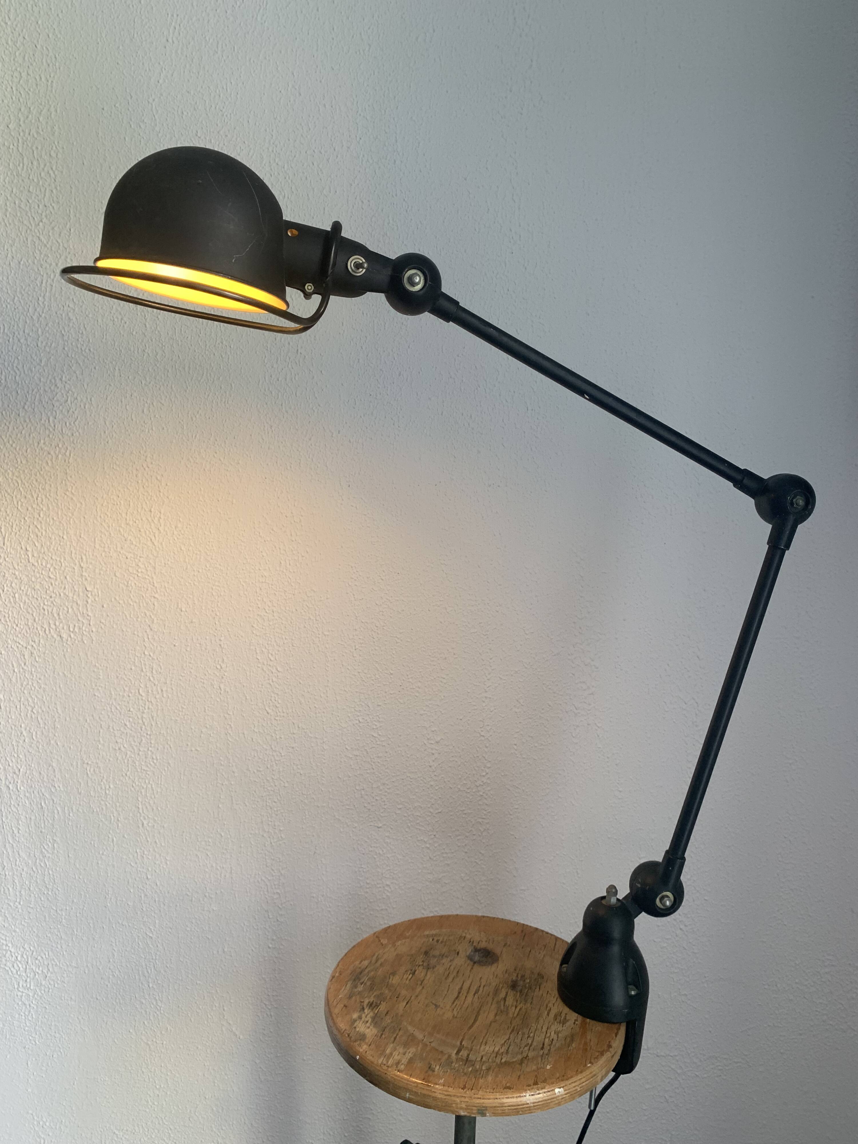 Lampe vintage 1980 Jielde 2 bras noire mat d'origine - 100 cm
