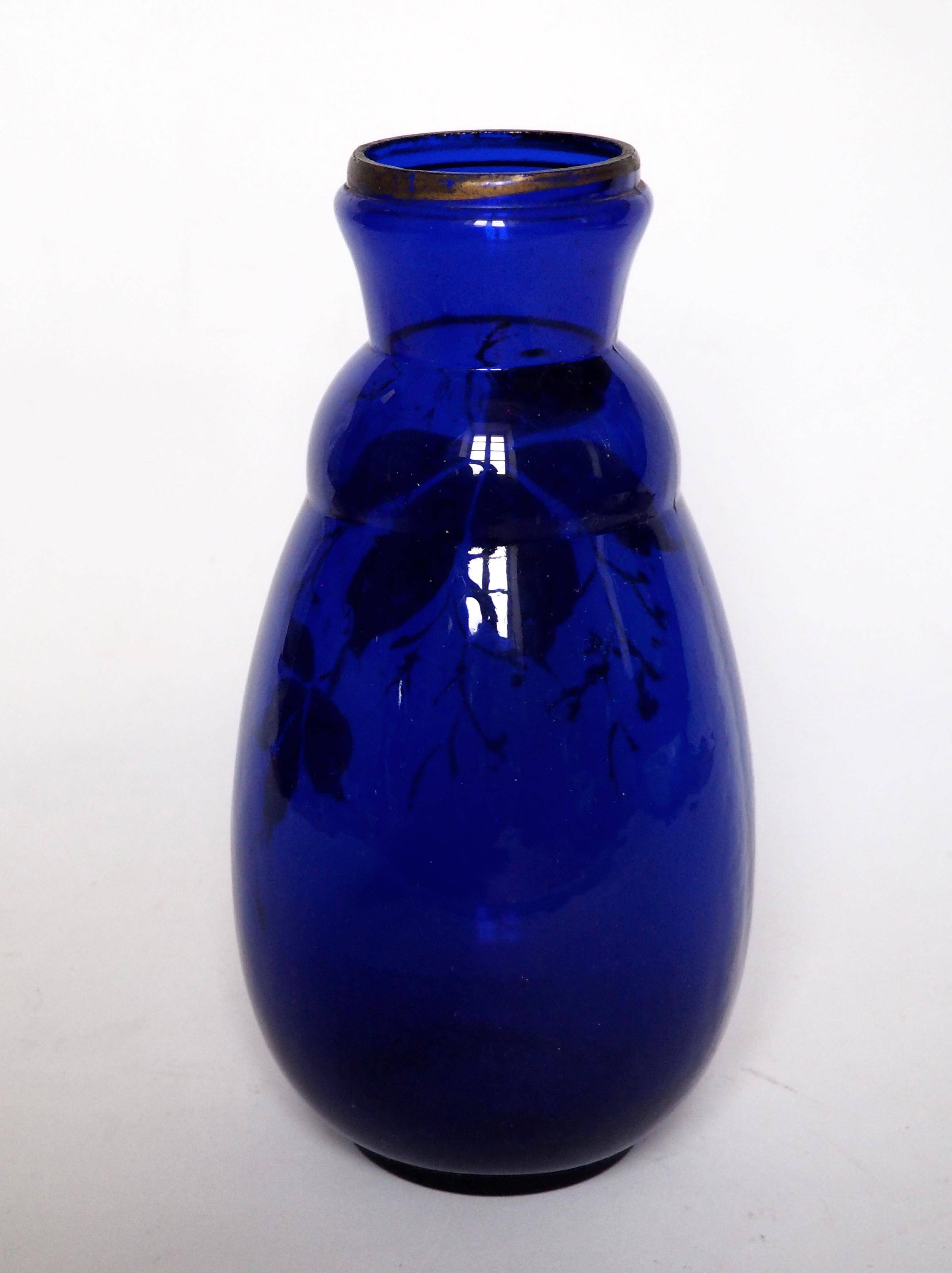 Large midnight blue glass vase