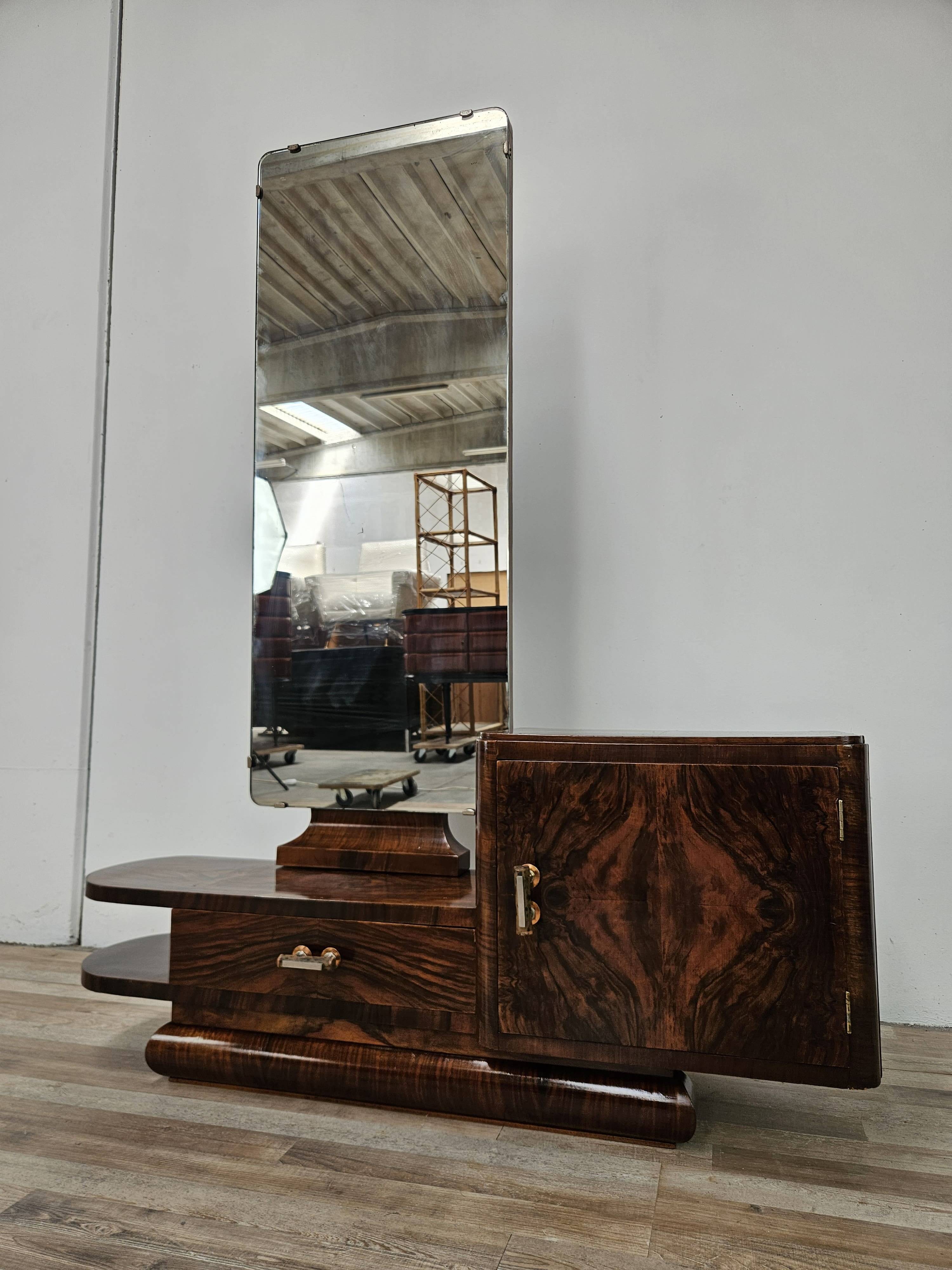 Art Déco Vanity Table in Nutwood with Mirror, Italian Design, 1940s
