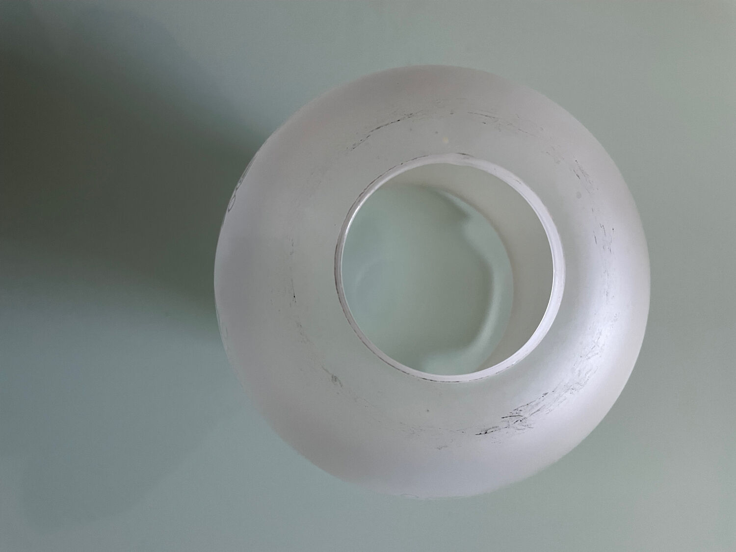 Set of 5 antique frosted glass lampshades with gold trim in Art Deco style