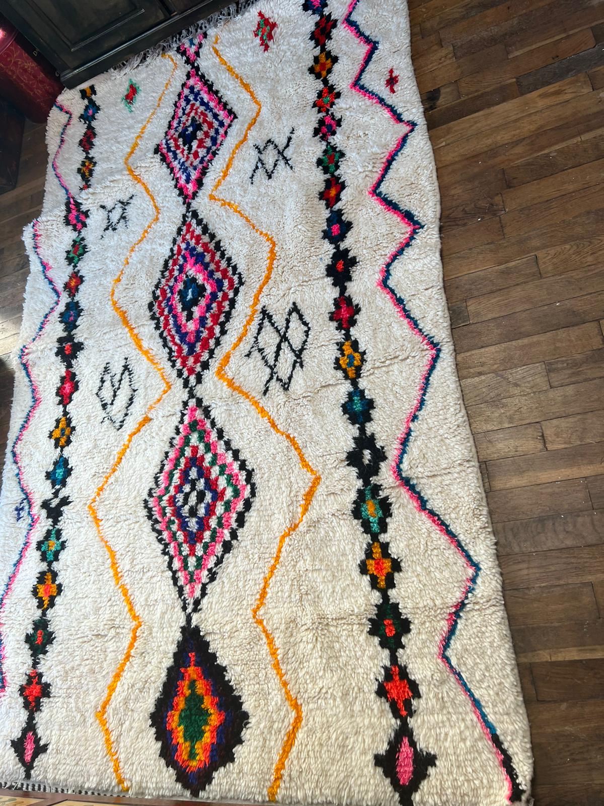 Carpet 142cm x 250cm