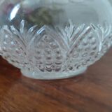 Glass carafe or vial with wave cap