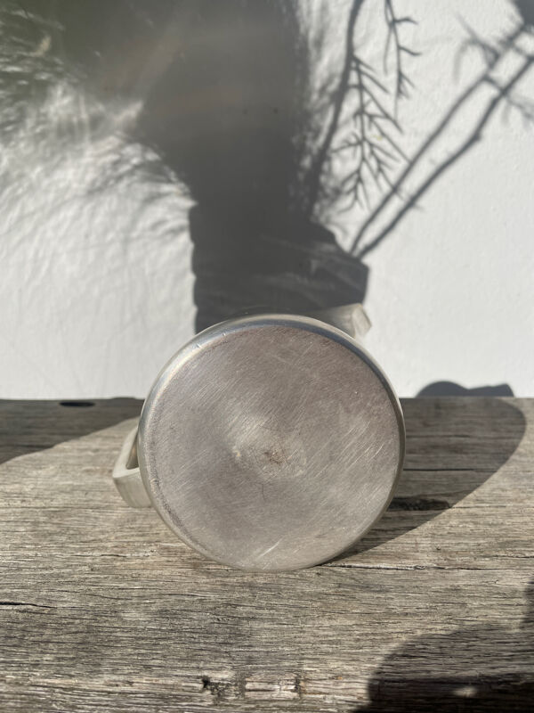 Théière en métal argenté art déco