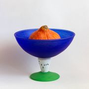 Fruit dish, fruit bowl, standing bowl, Gunnel Sahlin x Kosta Boda, Sweden