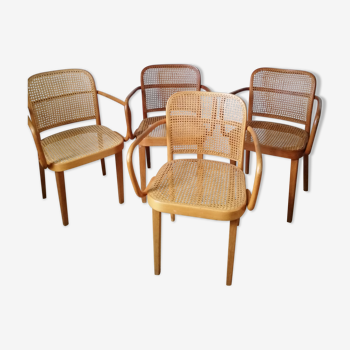 4 Thonet chairs with armrests