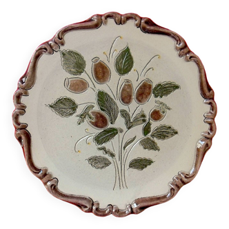 Salt stoneware plate with floral decoration