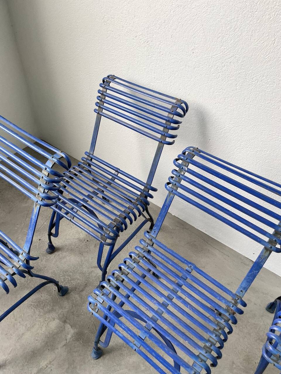 Series of 4 Arras chairs 1900