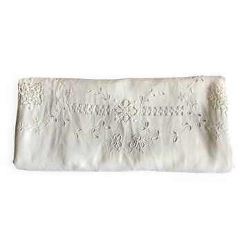 White linen reception tablecloth BR 2m x 2.10m