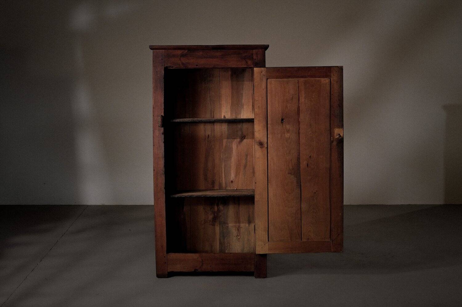 Single-door cabinet, folk art, Auvergne, 1900
