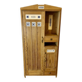 Armoire Art nouveau en pin avec carreaux en céramique, début XXᵉ siècle
