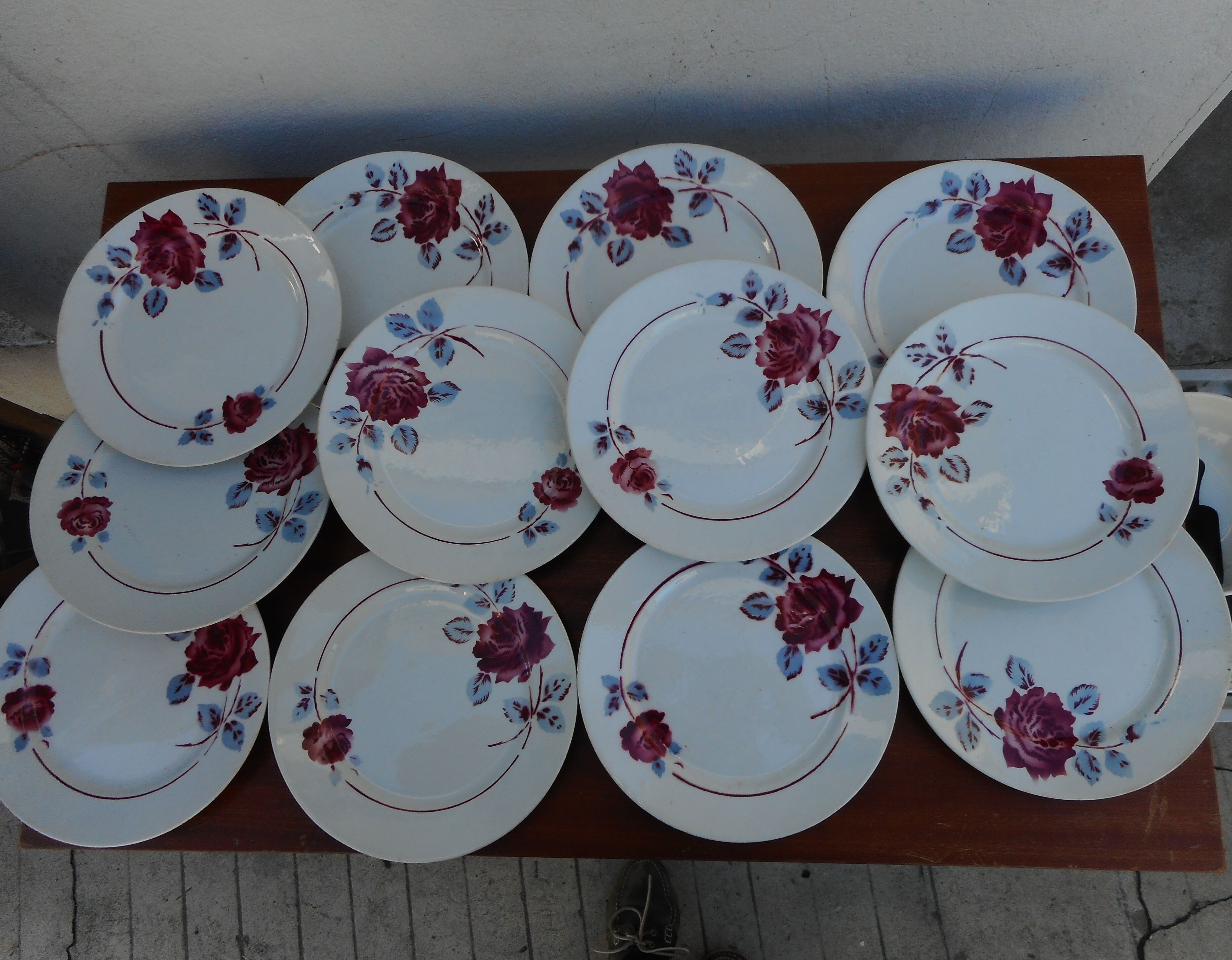Badonviller earthenware plates