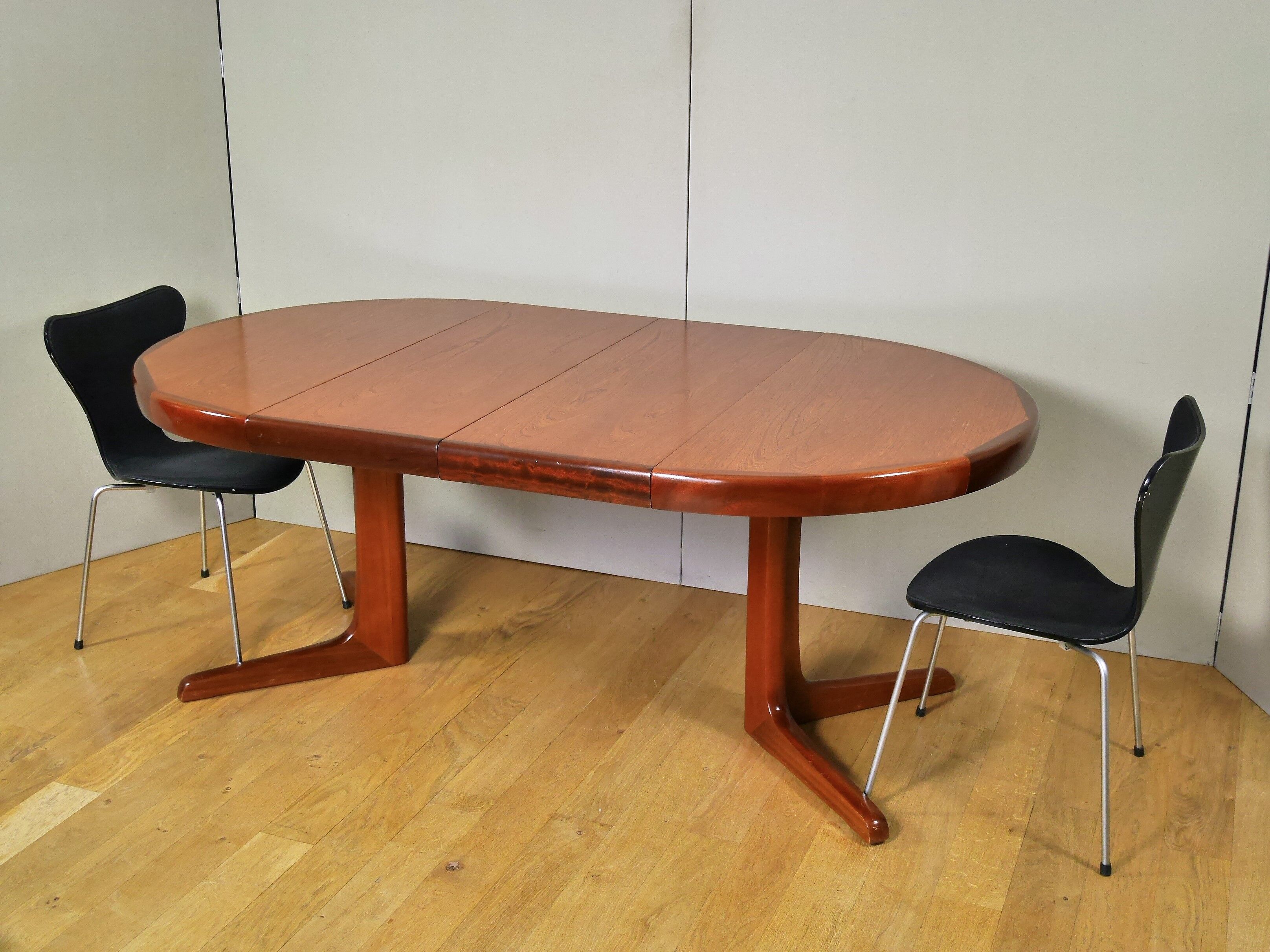 Table baumann to 2 extensions years 60