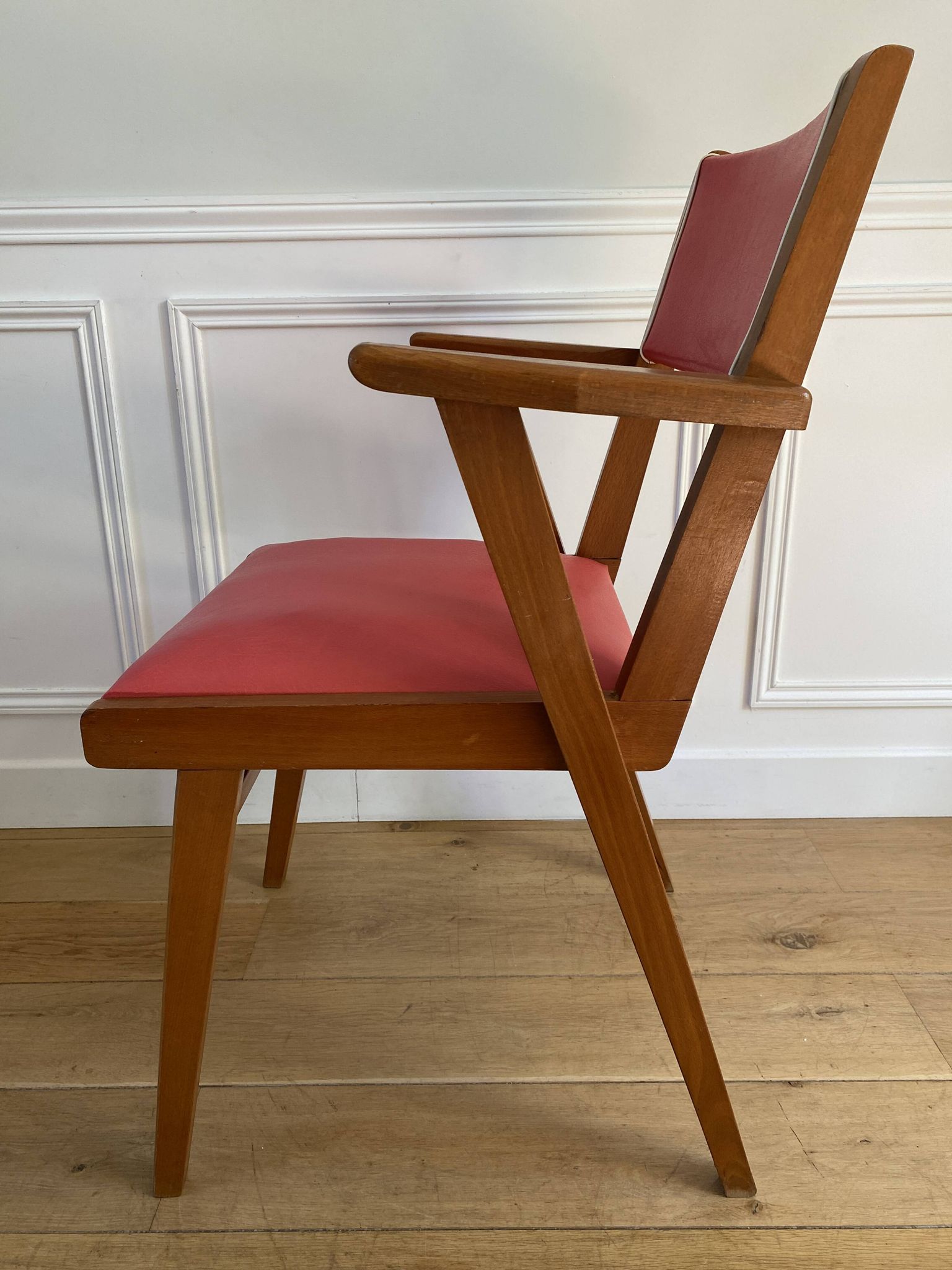 Vintage armchair from the 50s/60s – wood & red faux leather – Scandinavian style