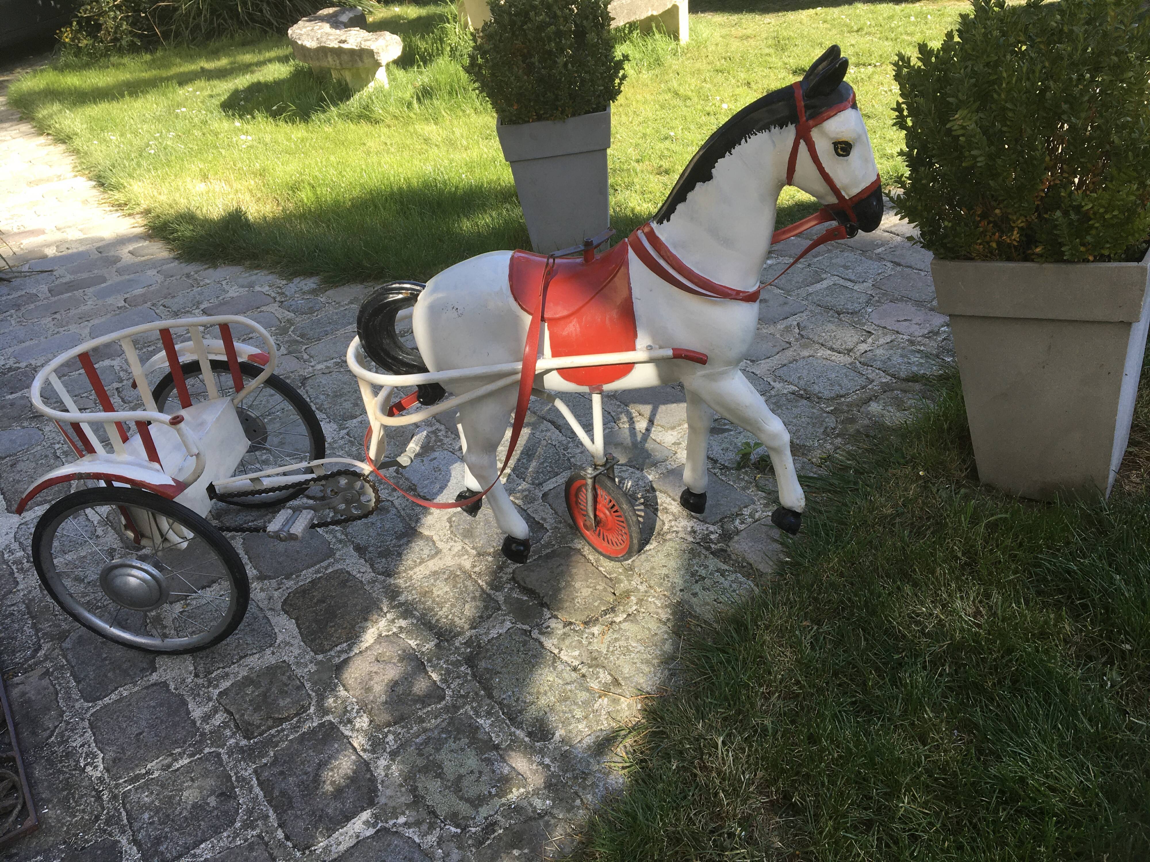 Sulky pedal horse