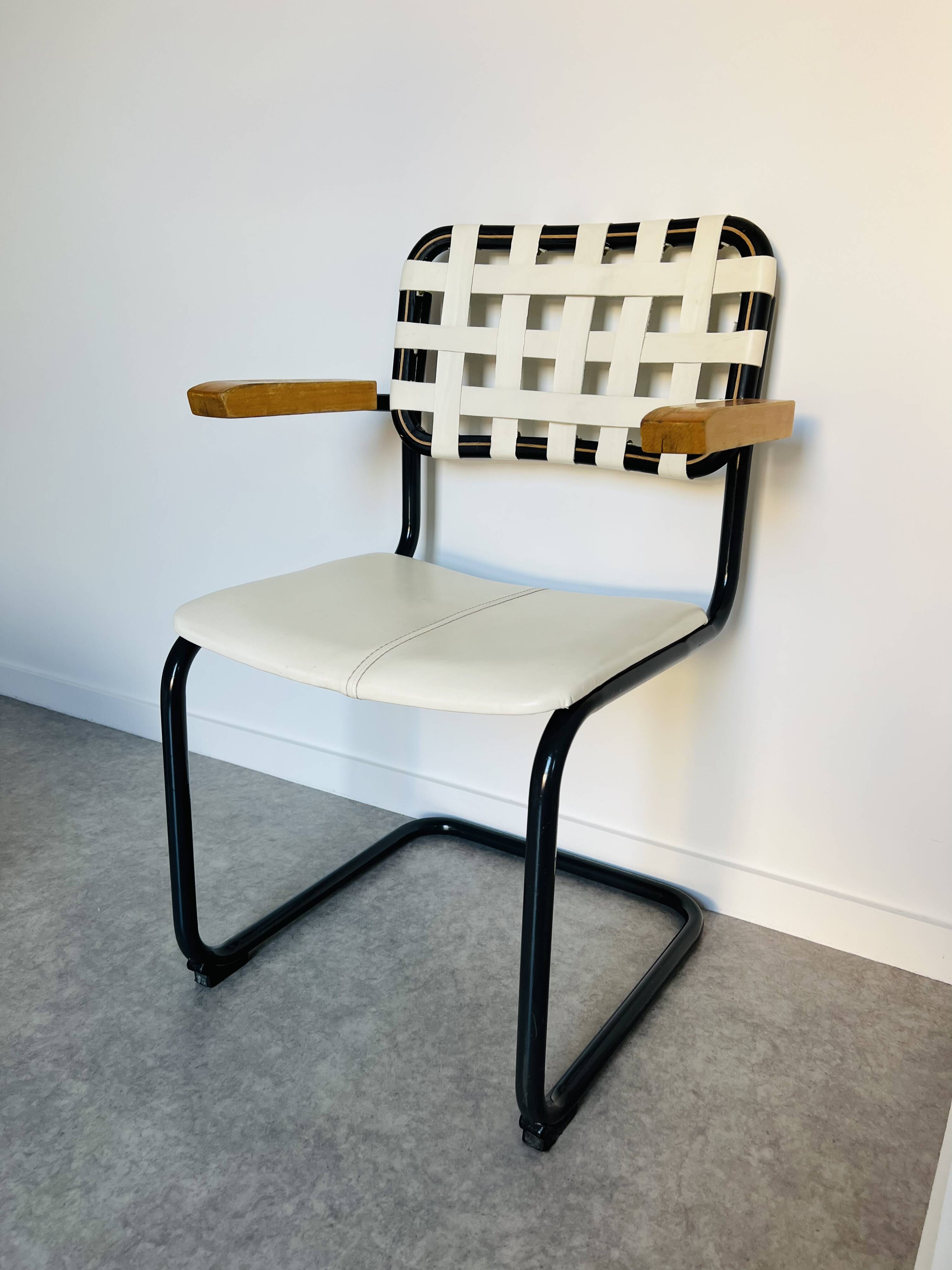Marcel Breuer style leather chair