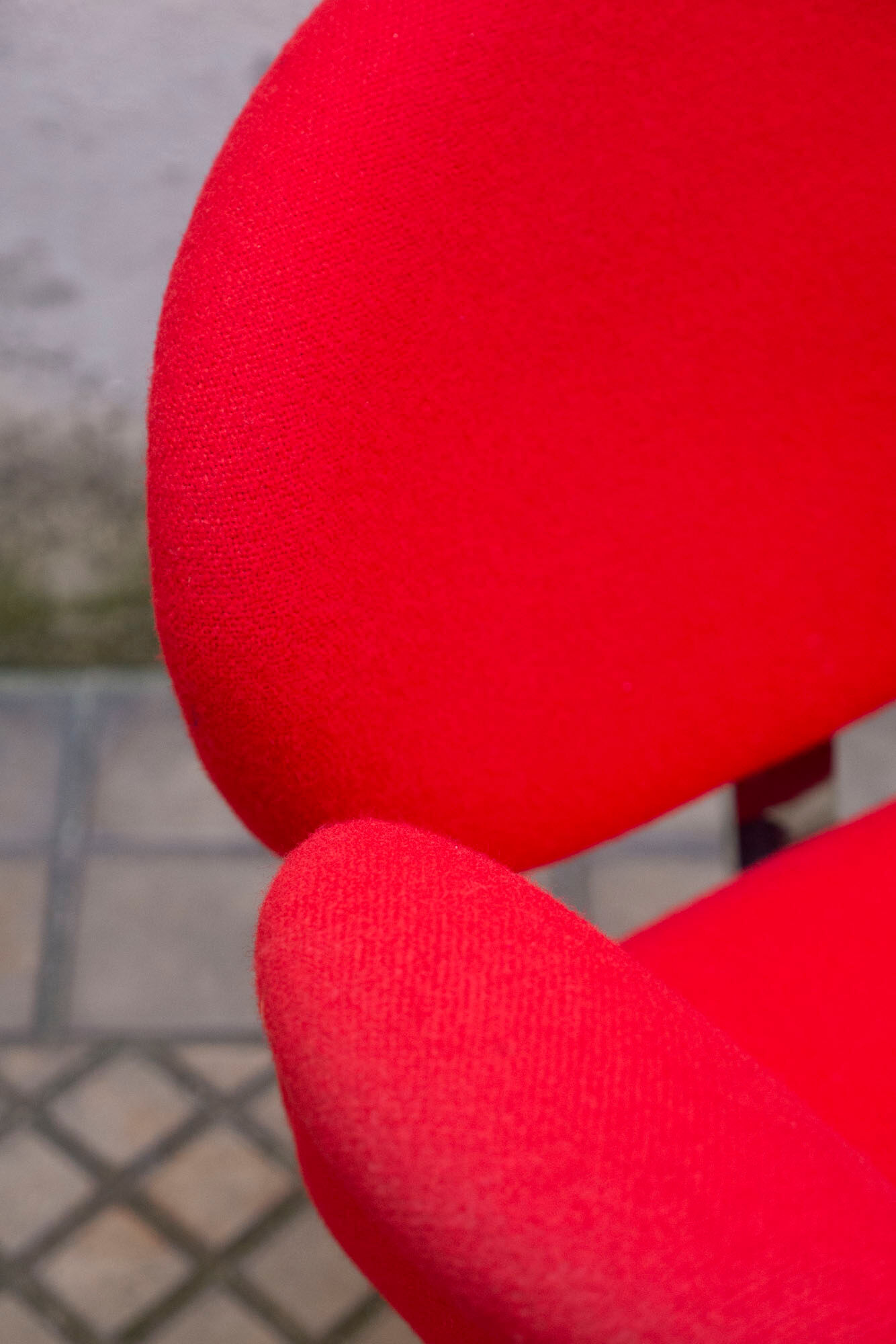 Armchair "little tulip" red by Pierre Paulin 1970