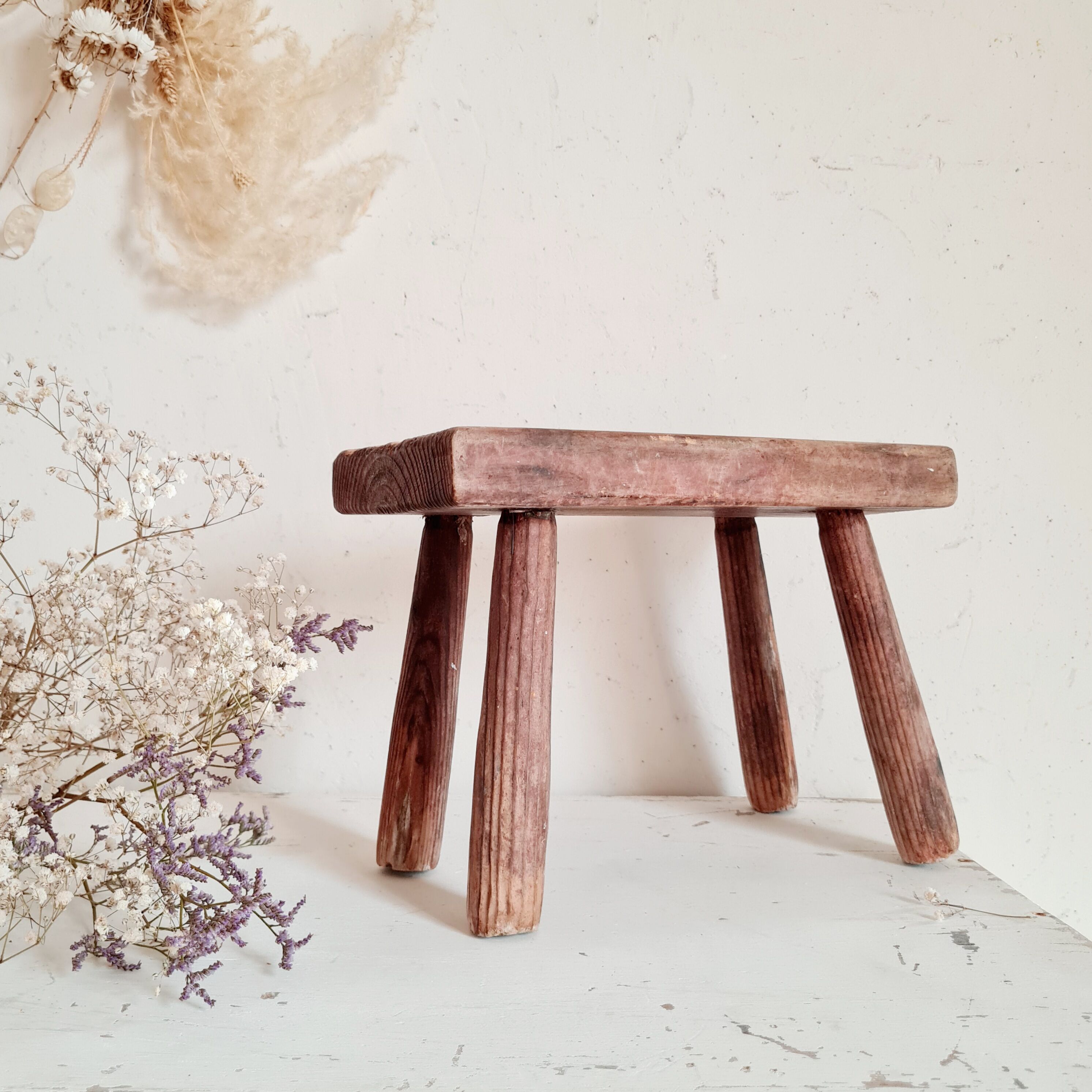 Mini wooden farmhouse bench