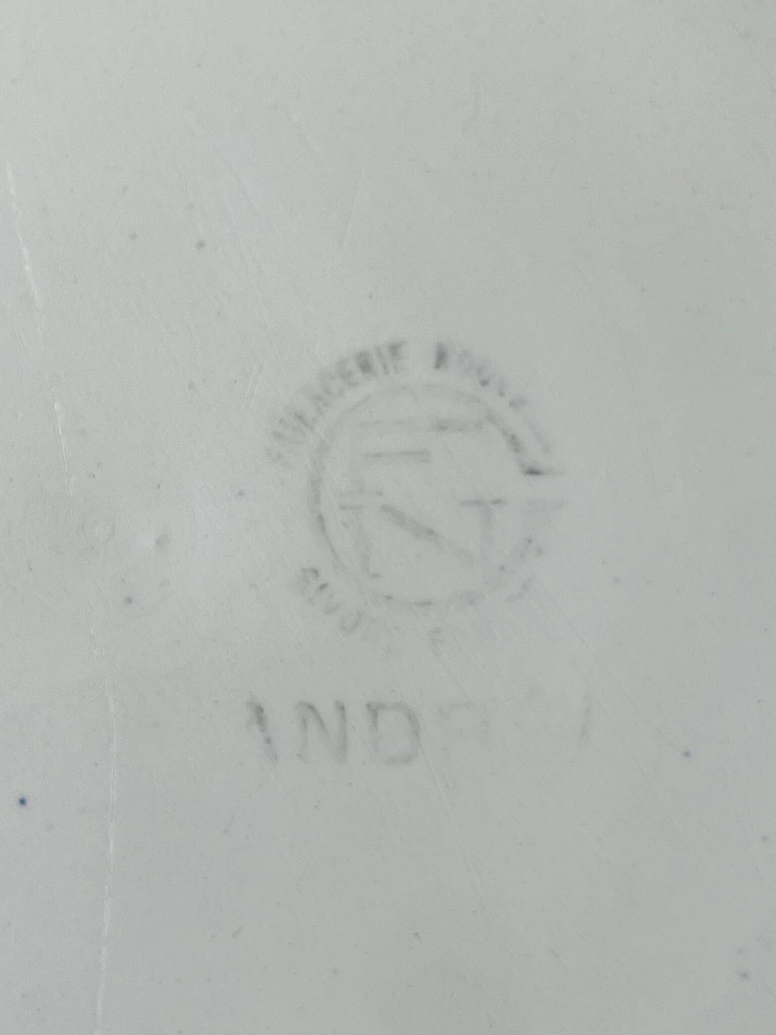 Round dish from Andréa, New Earthenware Factory in Givors