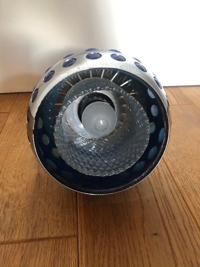 Hanging spage blue age