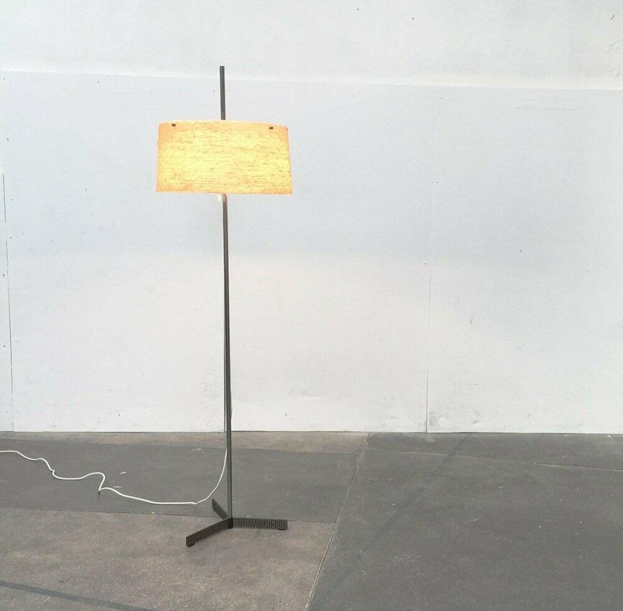 Lampadaire tripode mi-siècle de Kaiser Leuchten, années 1960