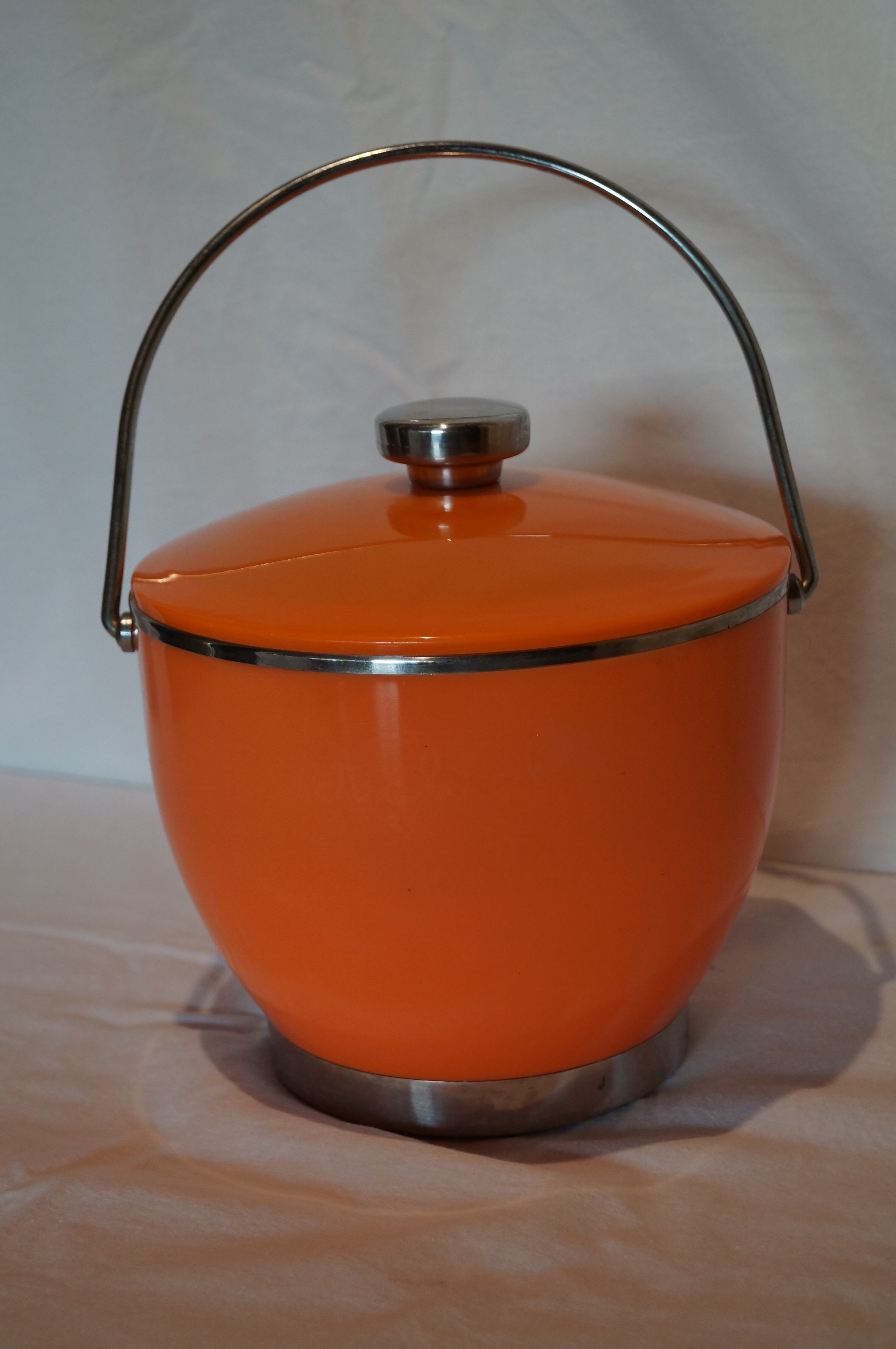 Vintage ice bucket