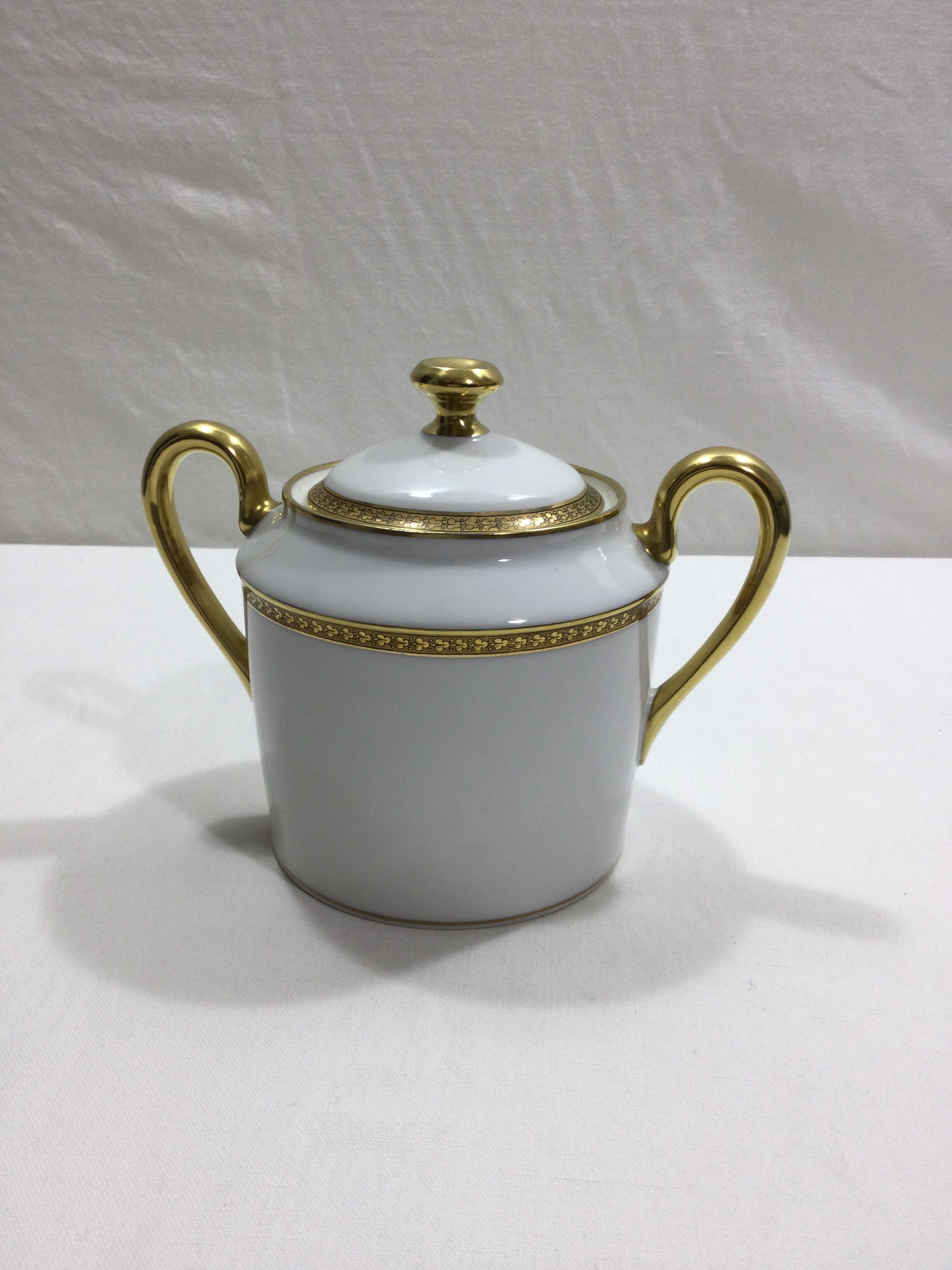 Limoges - Porcelain tea set