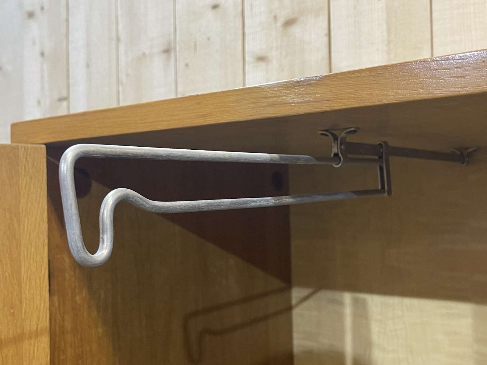Wardrobe in bamboo and oak from the 1960s