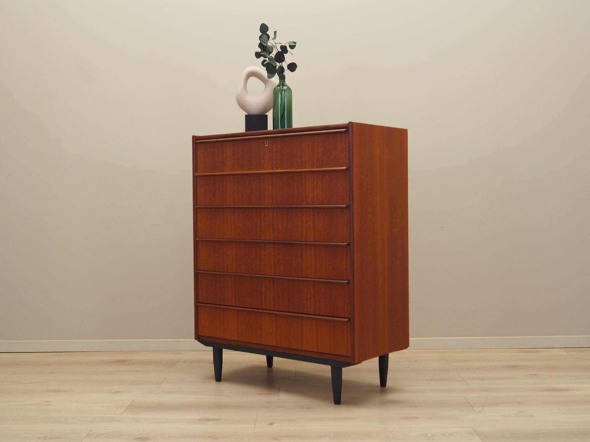 Teak chest of drawers, Danish design, 1970s, manufactured in Denmark