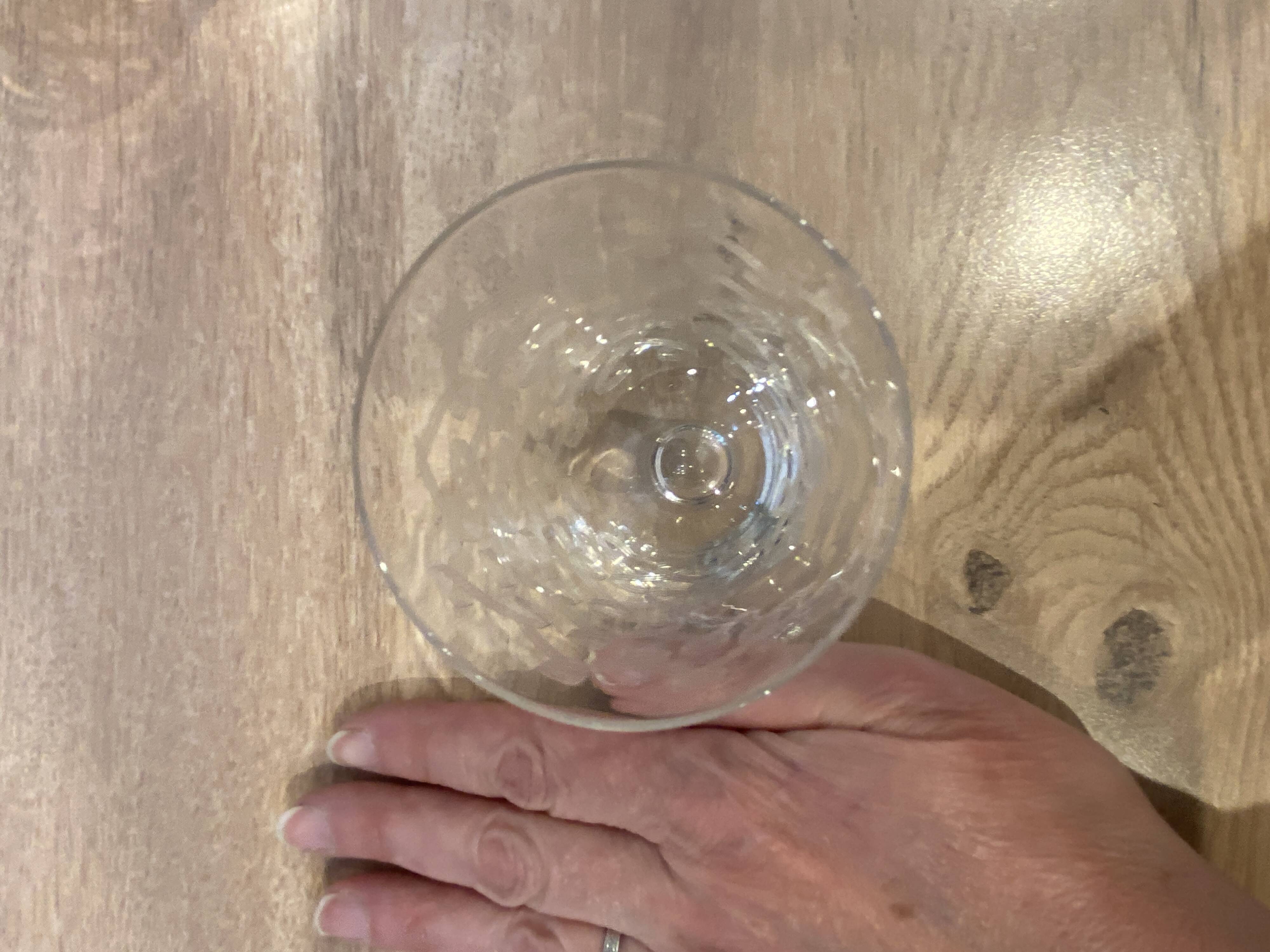 Set de 2 verres à vin en verre gravé