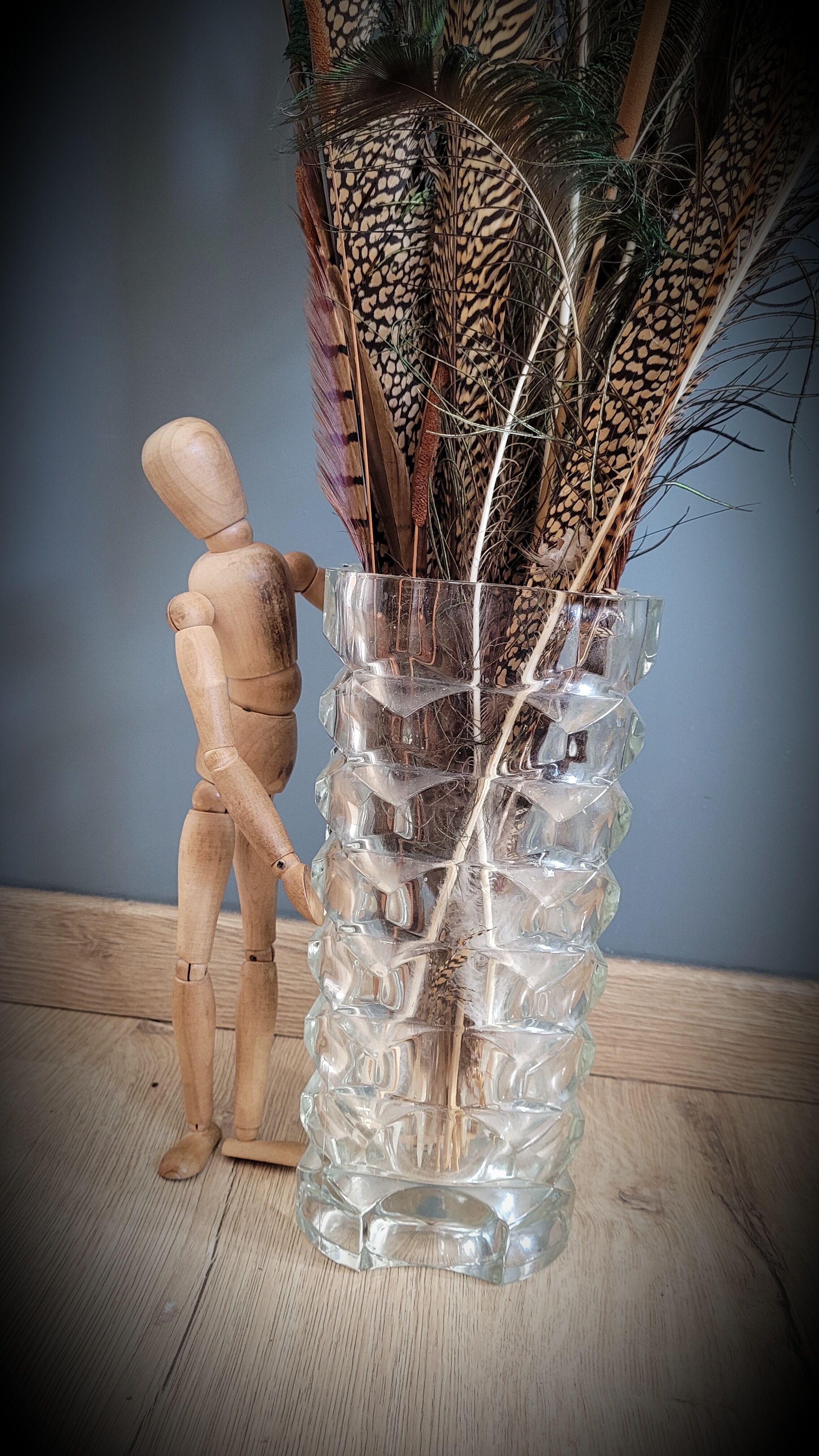 Faceted molded glass vase