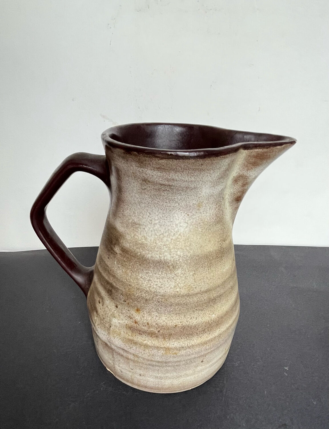 Pichet en céramique