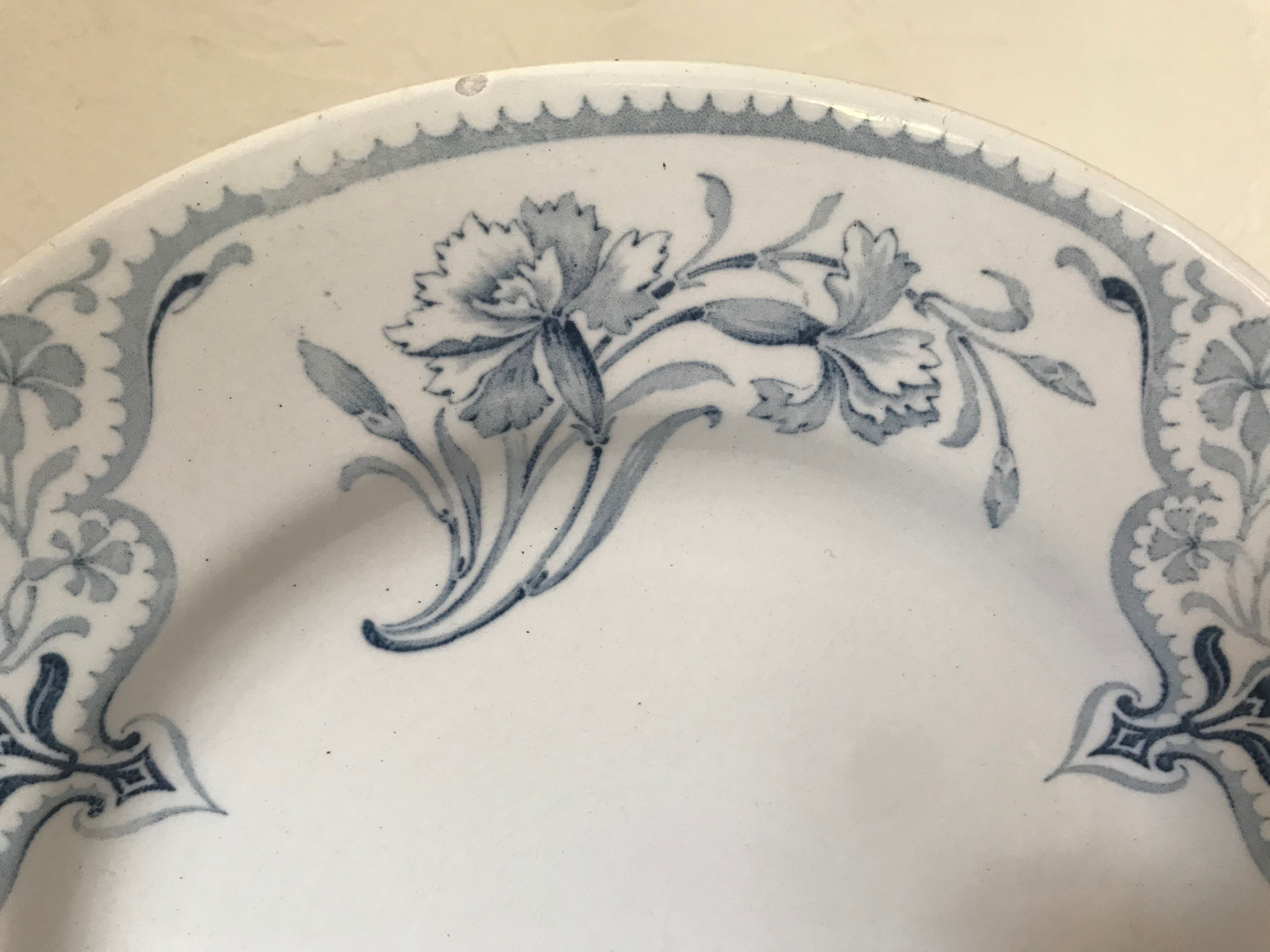 Lot of 6 plates Lunéville Art Nouveau