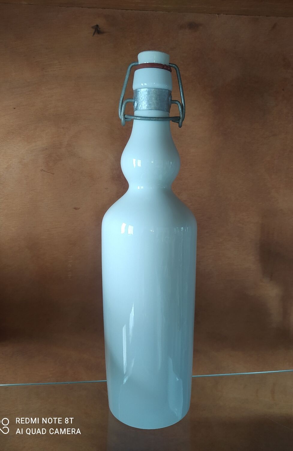 Avignon porcelain bottle