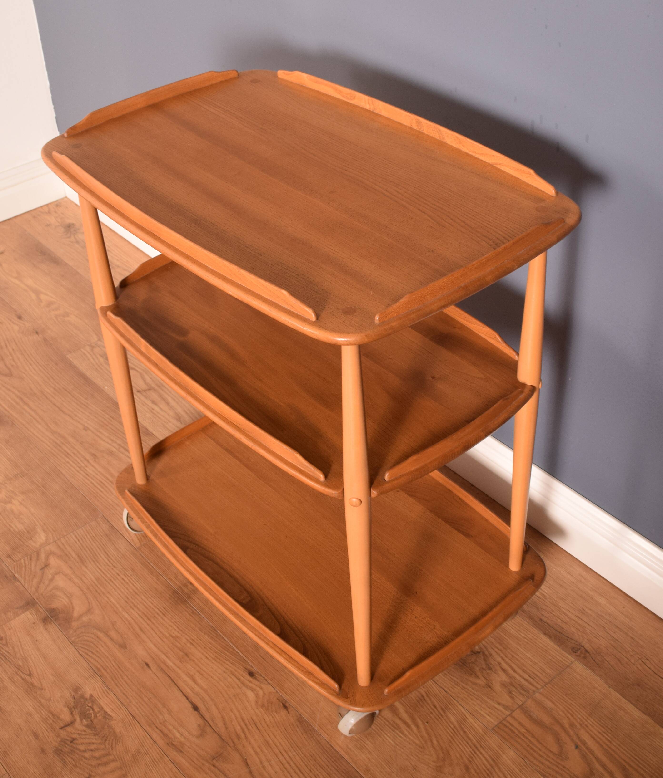 Ercol Elm Model 458 Drinks Trolley