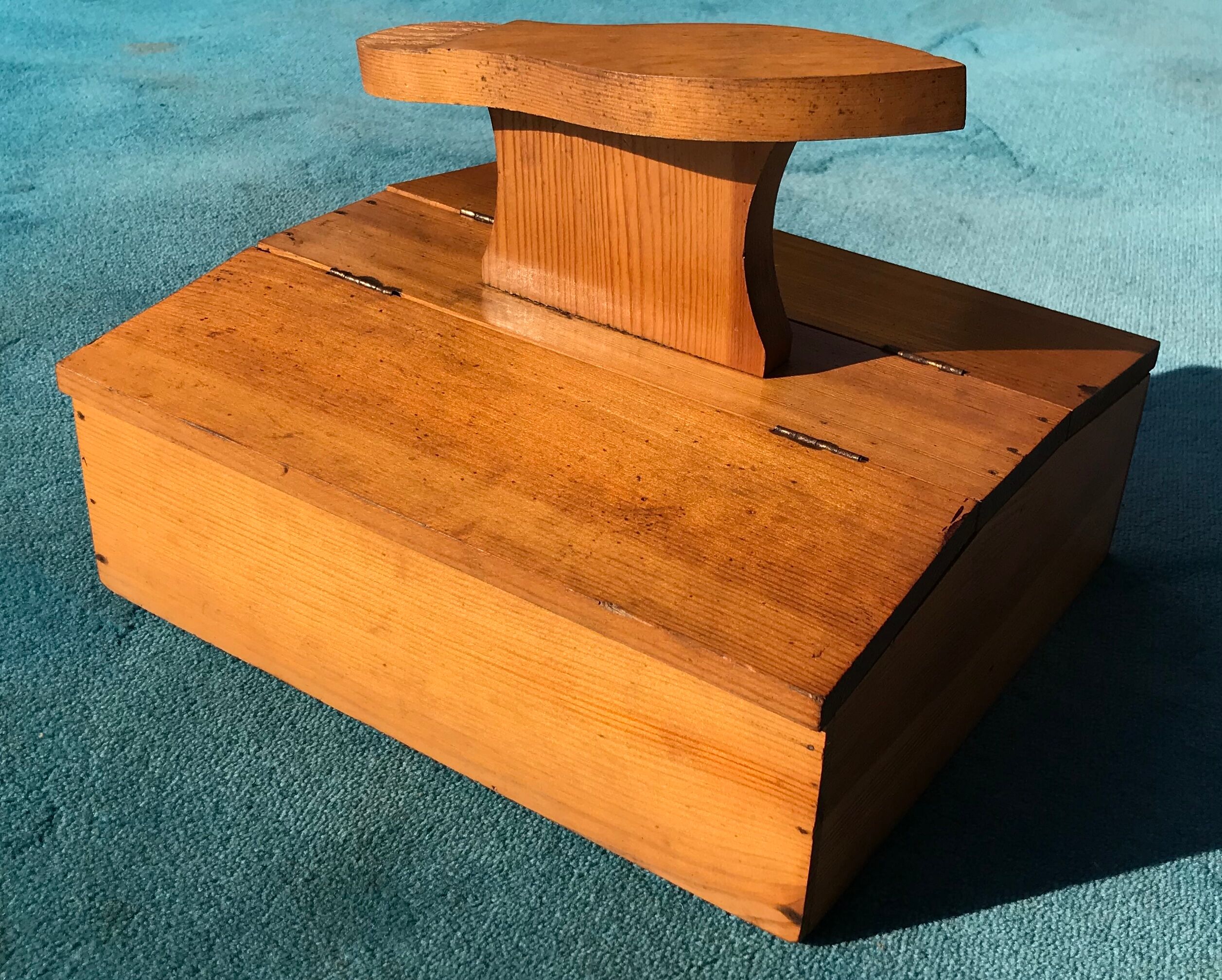 Shoeshine box