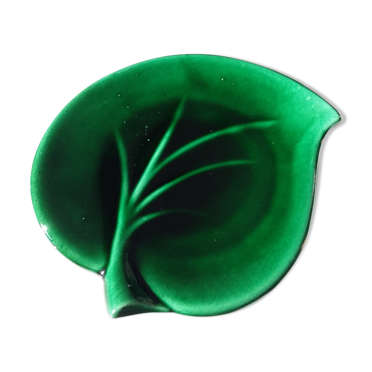 Empty-pocketed sheet cup