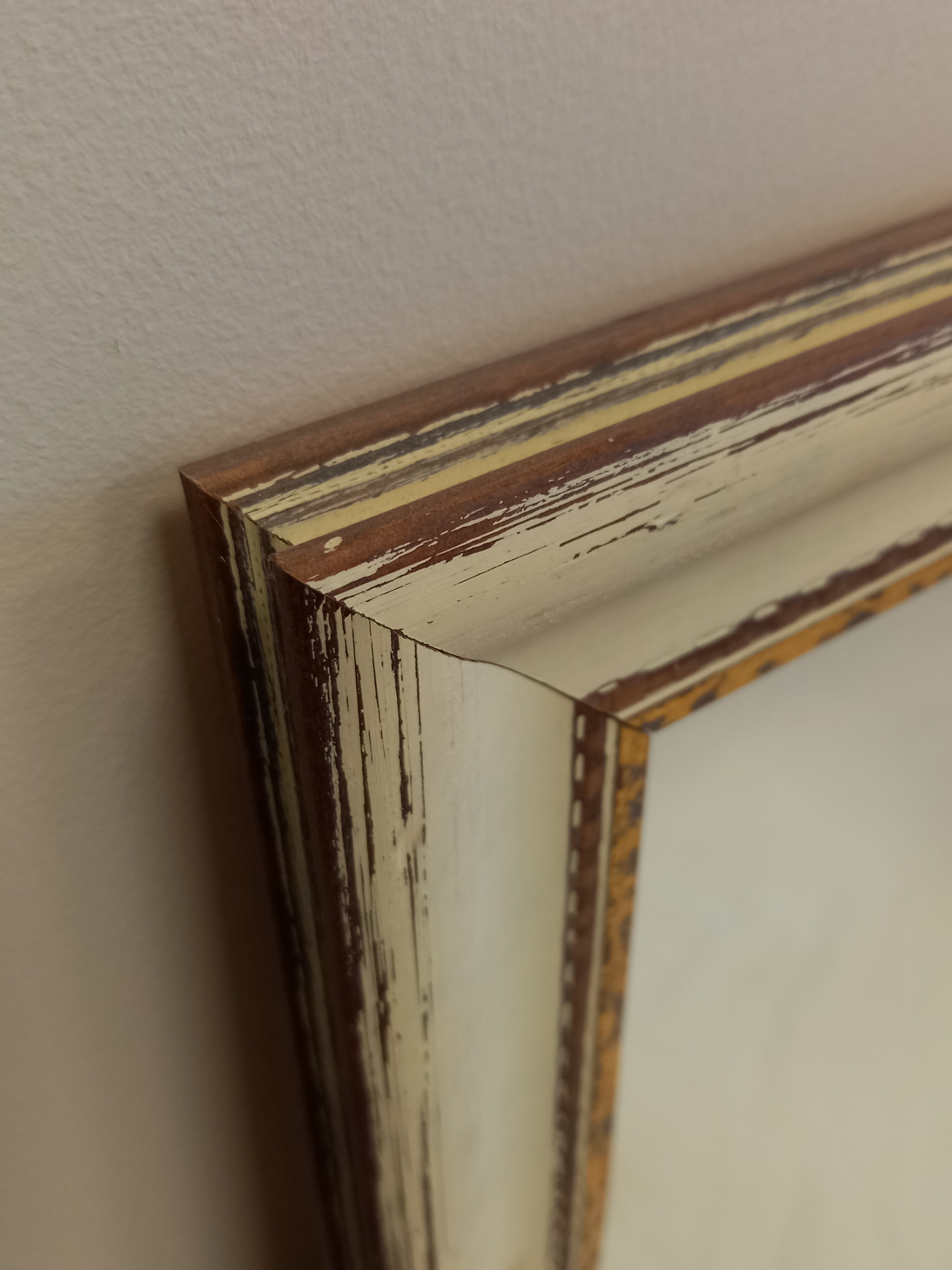 Beige and gold mirror 62x67cm