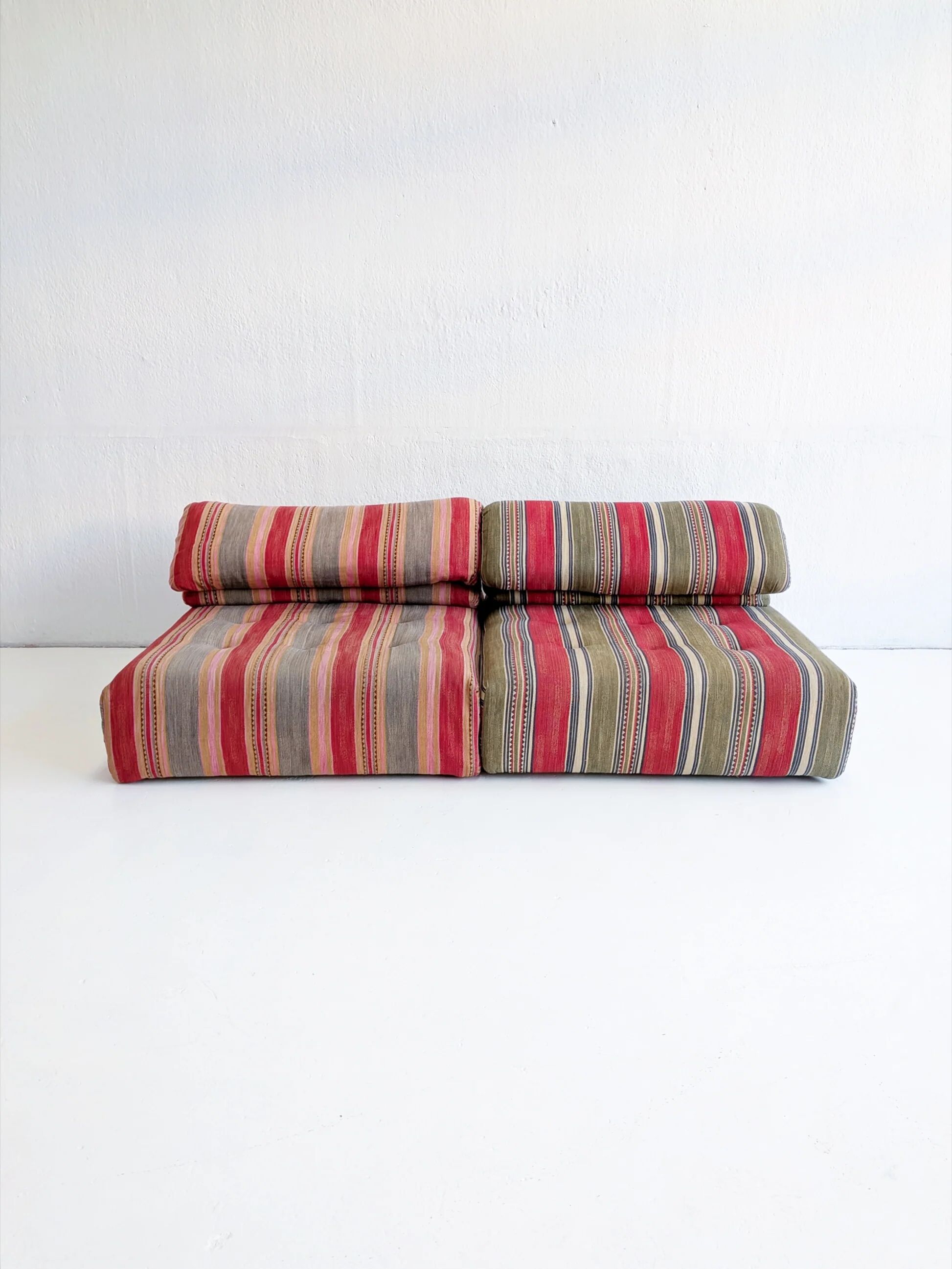 Modular sofa 'Voyage Immobile' by Hans Hopfer for Roche Bobois 1990s