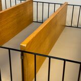 Floating wall shelf in oak veneer and black metal, 1960s.