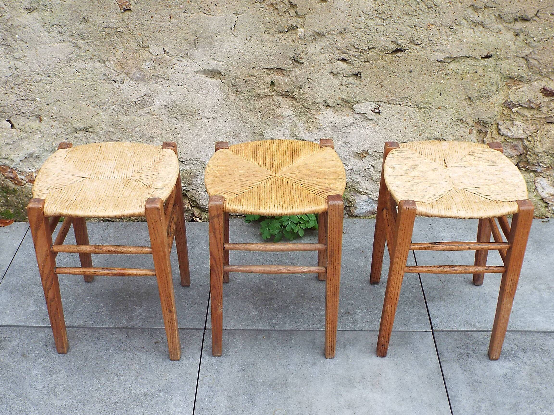 3 tabourets paillés