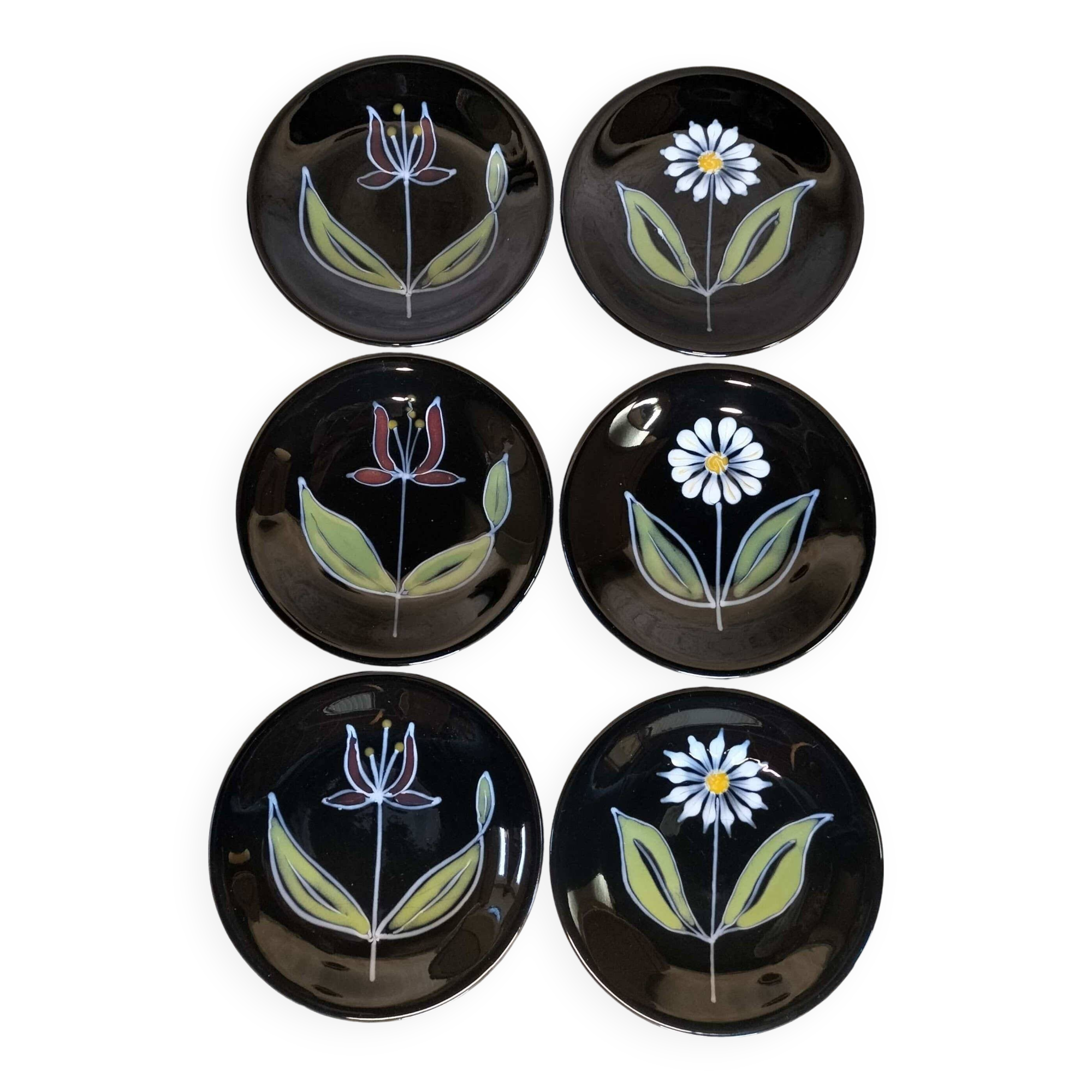 Set of six flower dessert plates