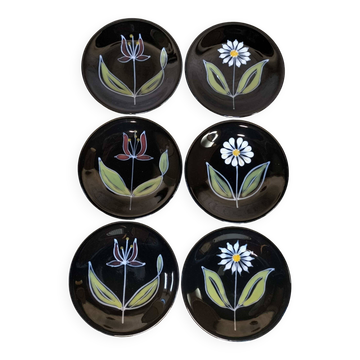 Lot de six assiettes à dessert fleurs