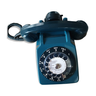 Phone year 70