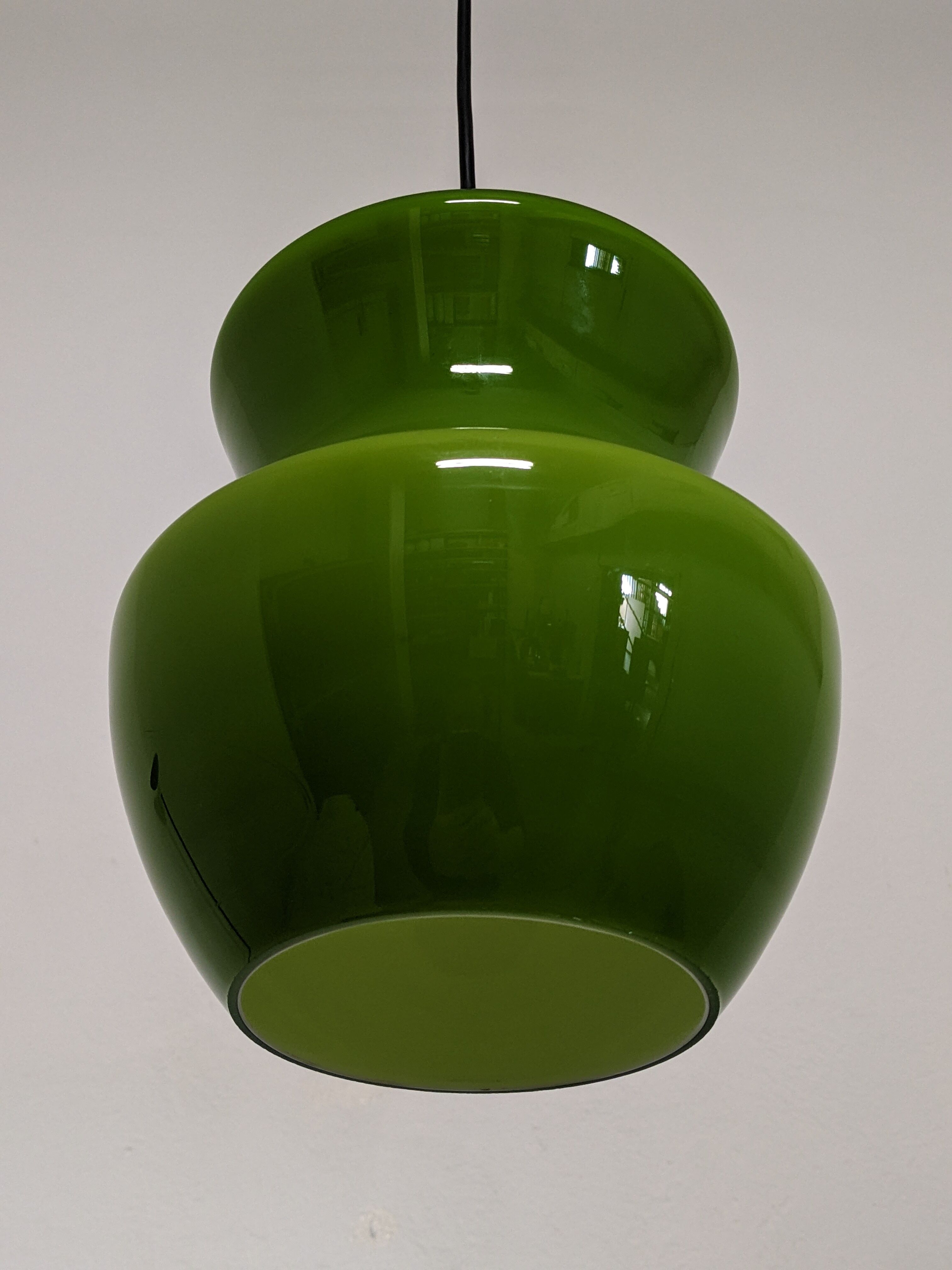Green opaline suspension from the 60s/70s
