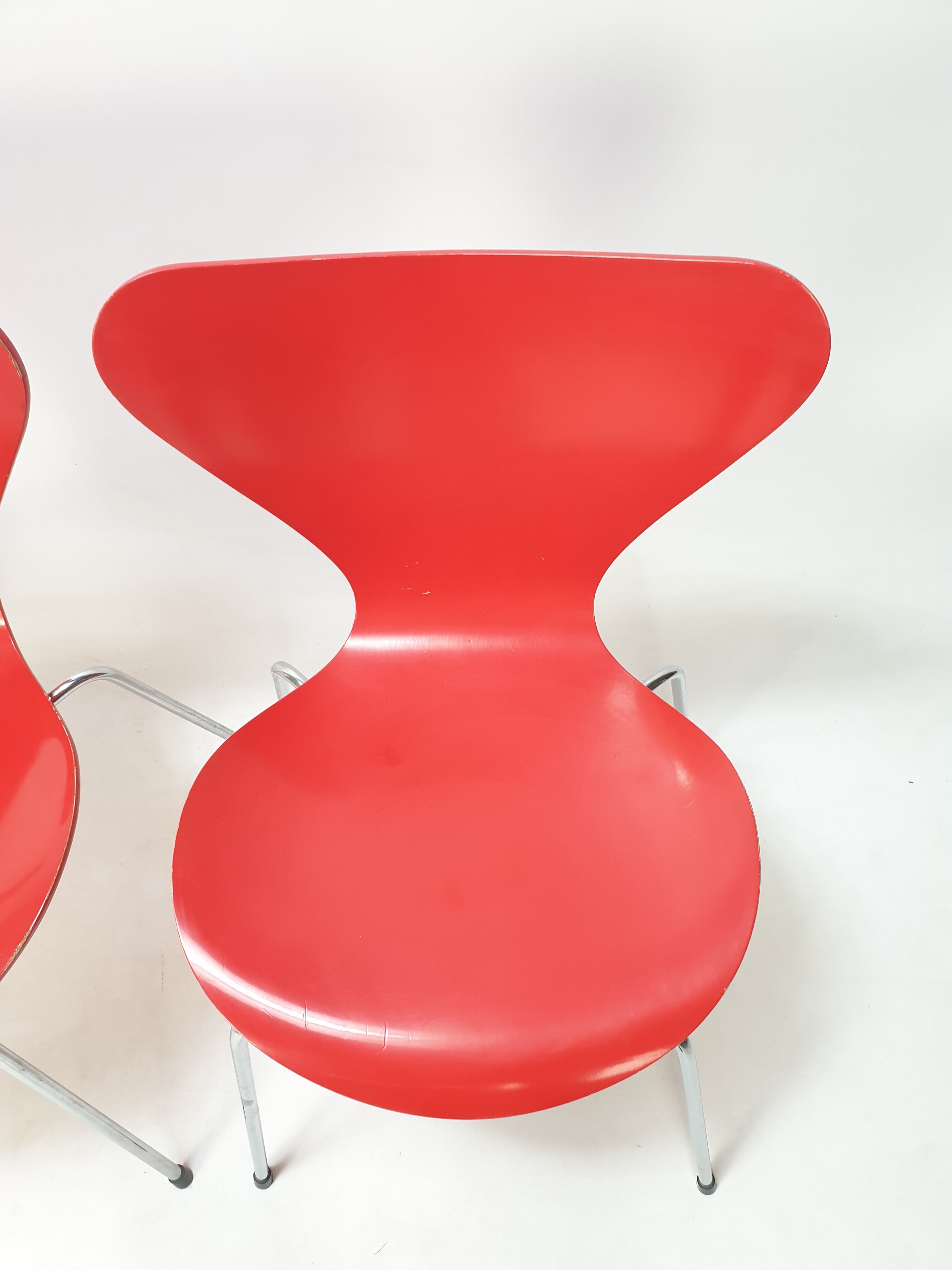 Set of 6 chairs "model 7" Arne Jacobsen for Fritz Hansen, Denmark, 1991