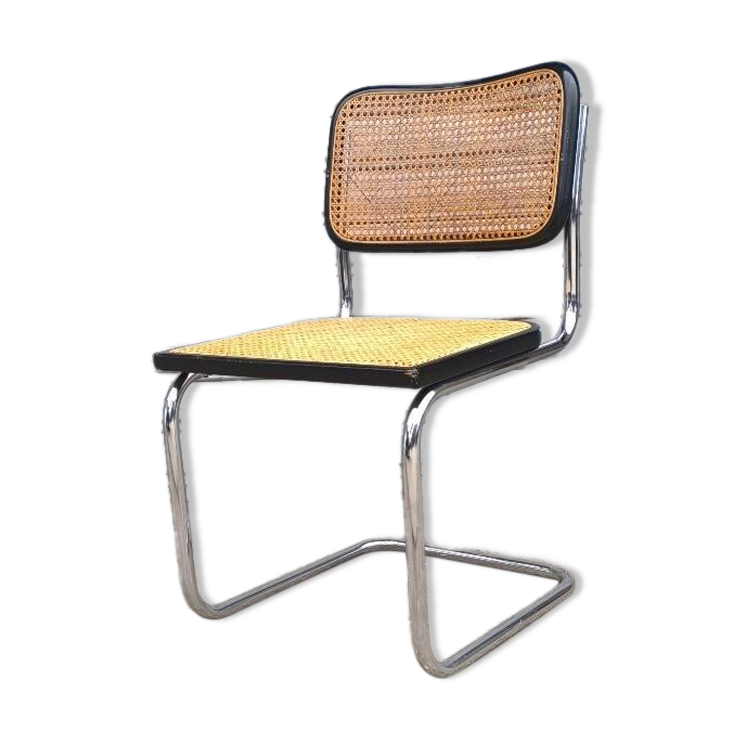 Cesca B32 chair design Marcel Breuer