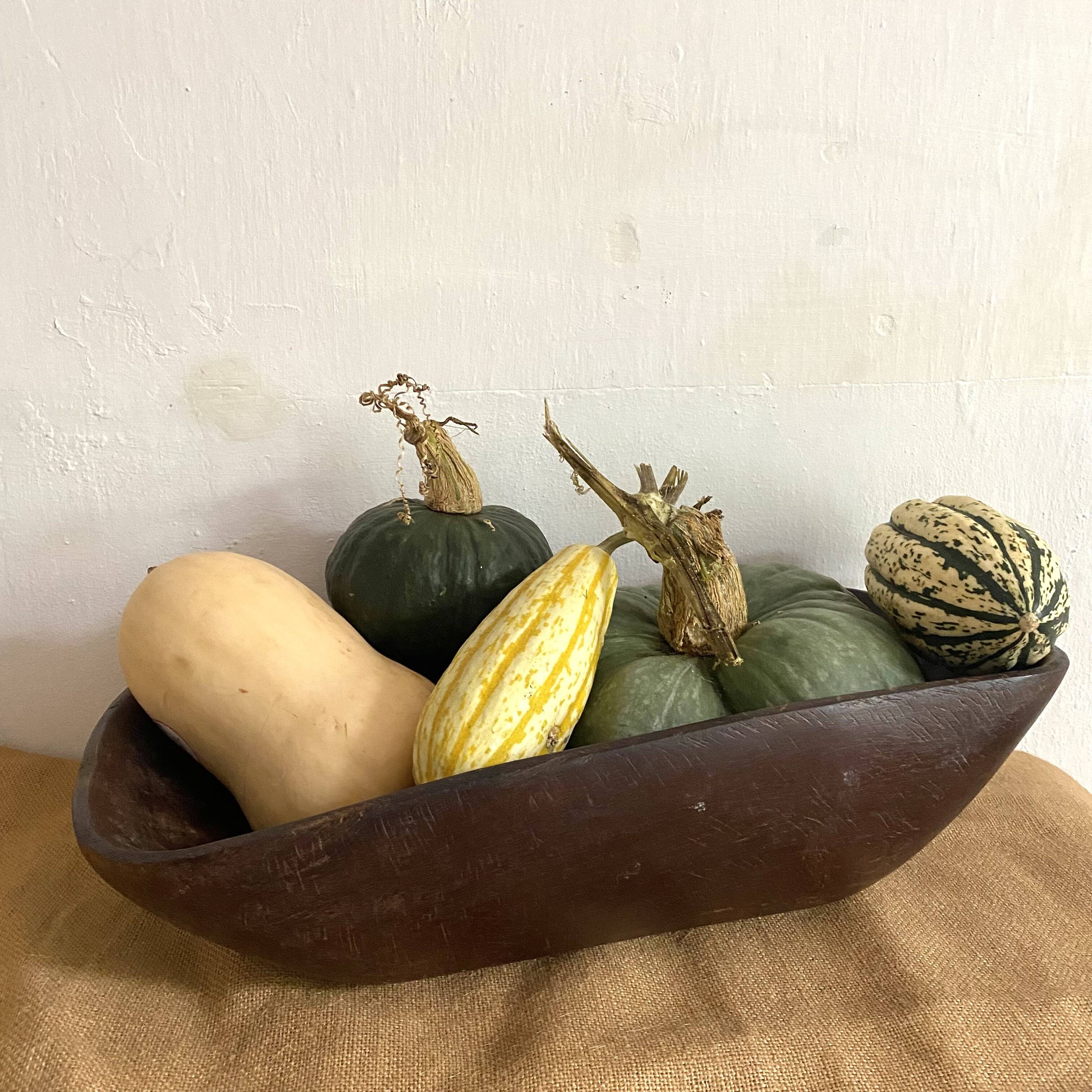 Centerpiece, wooden fruit bowl, African crafts