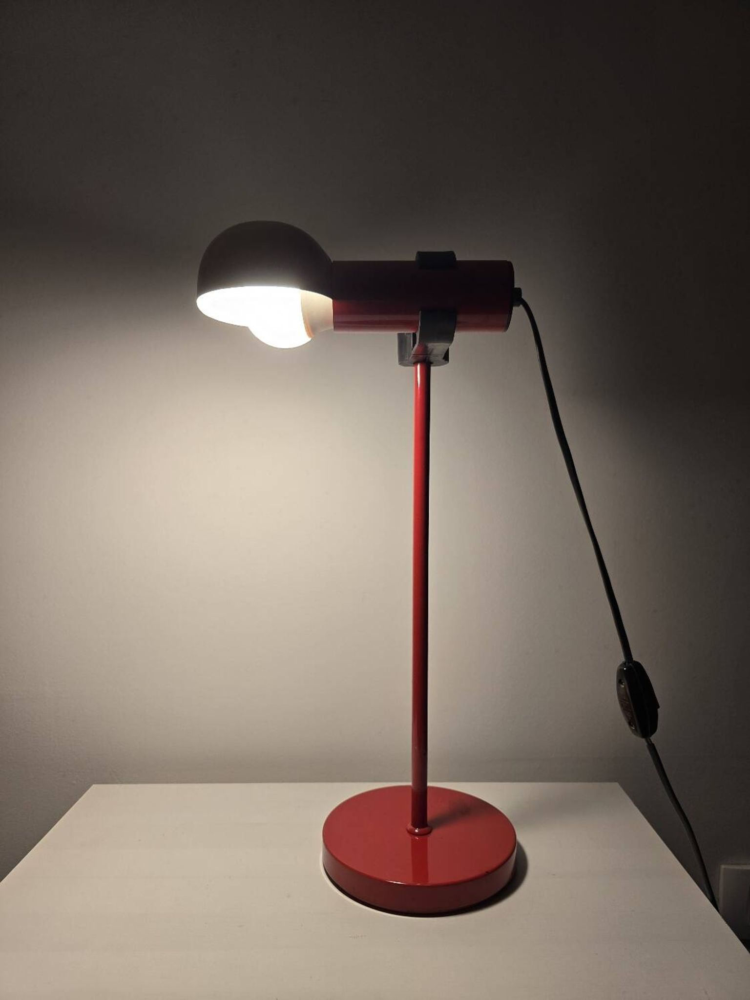 70s Red Table Lamp fully adjustable